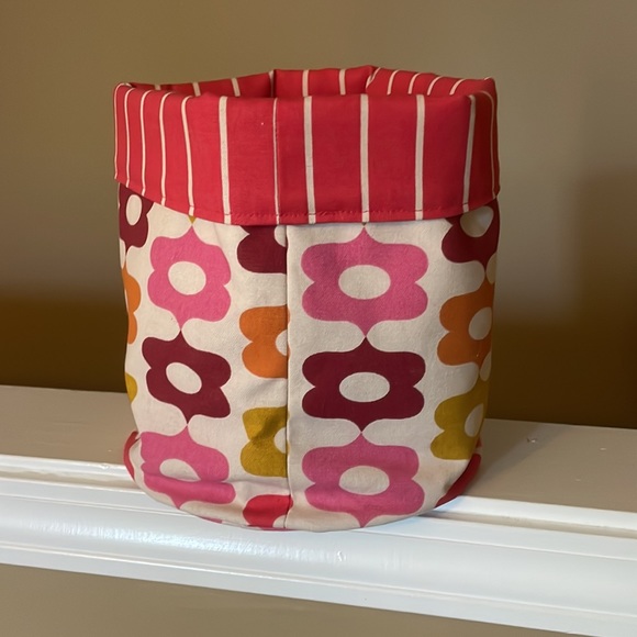 Patterned Mod Flower Multi Colored Fabric bin - Picture 2 of 2